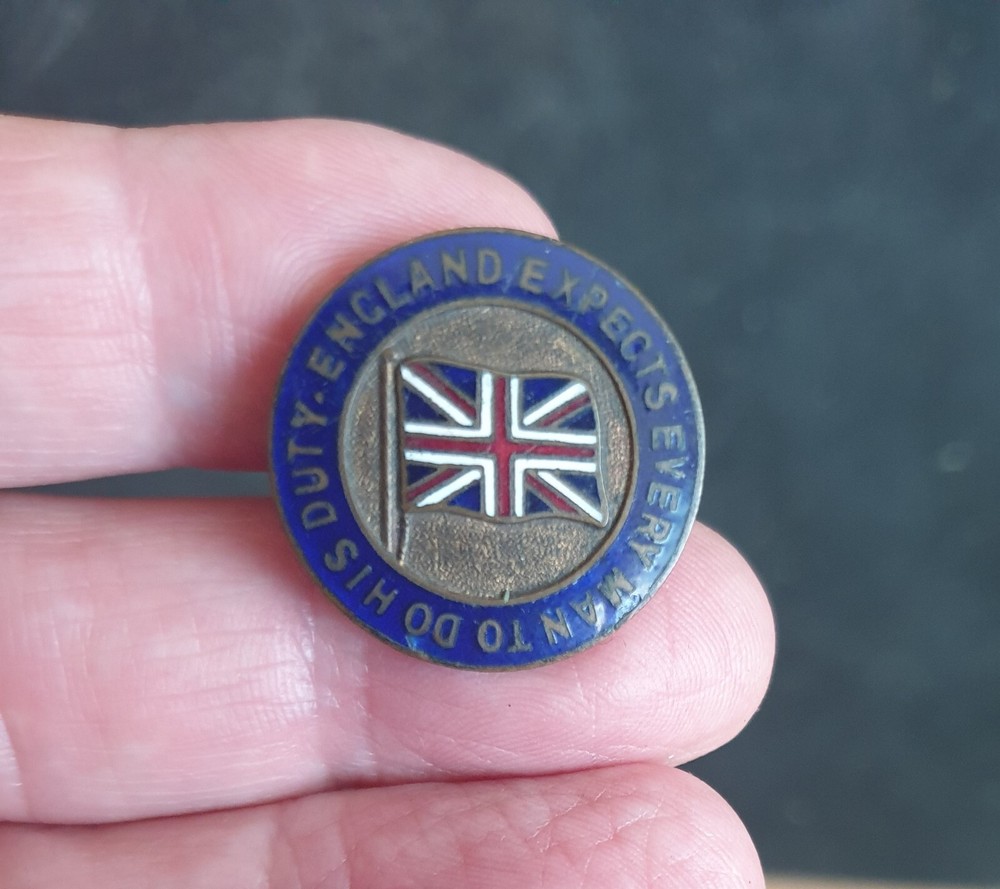 WW2 British RN Matelot's Bosun's Whistle, Duffel Bag Hasp & Lapel Badge 1939-45