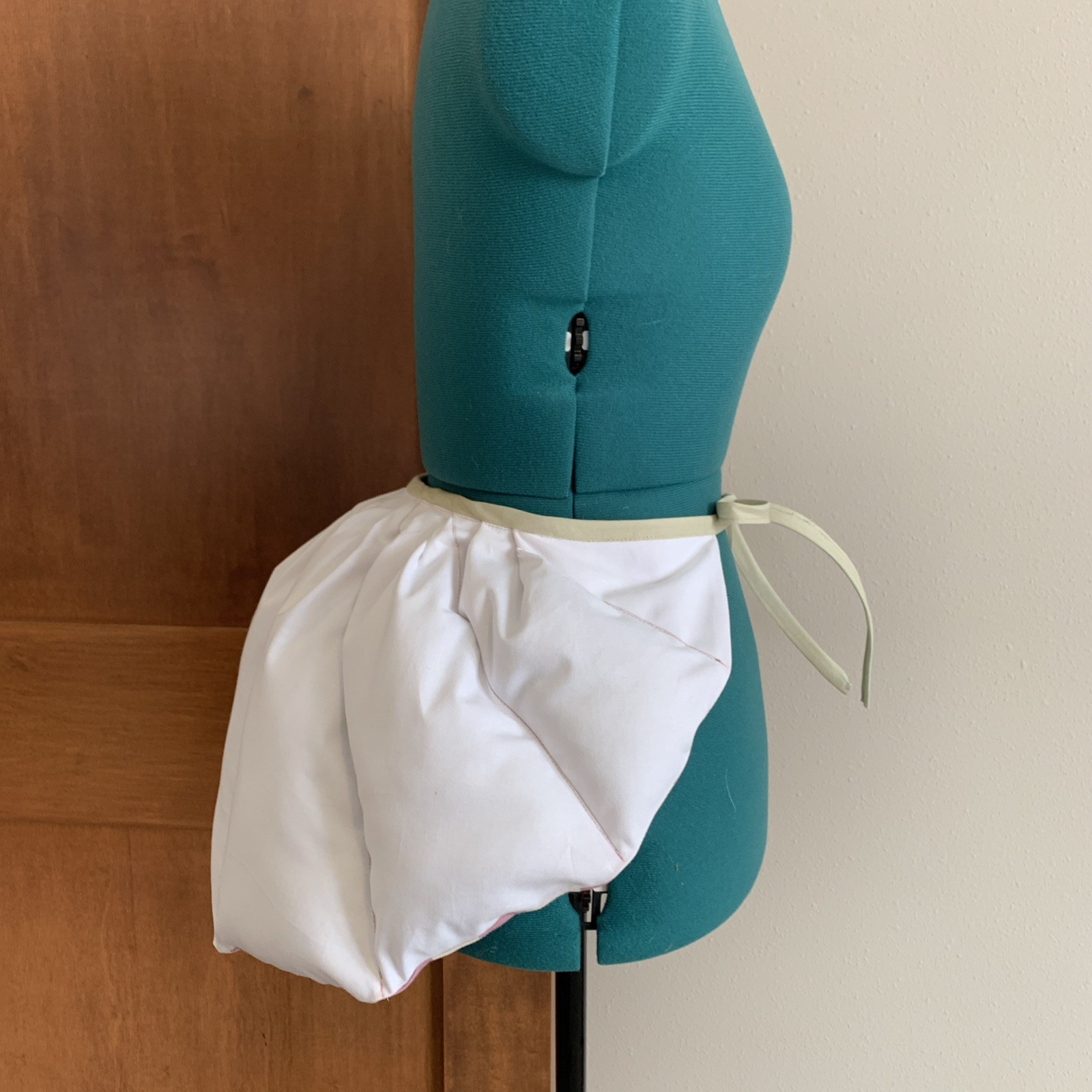 Reversible Bum Roll, Rump, Bustle. Colonial, Victorian. 18th C Replica. NWOT.