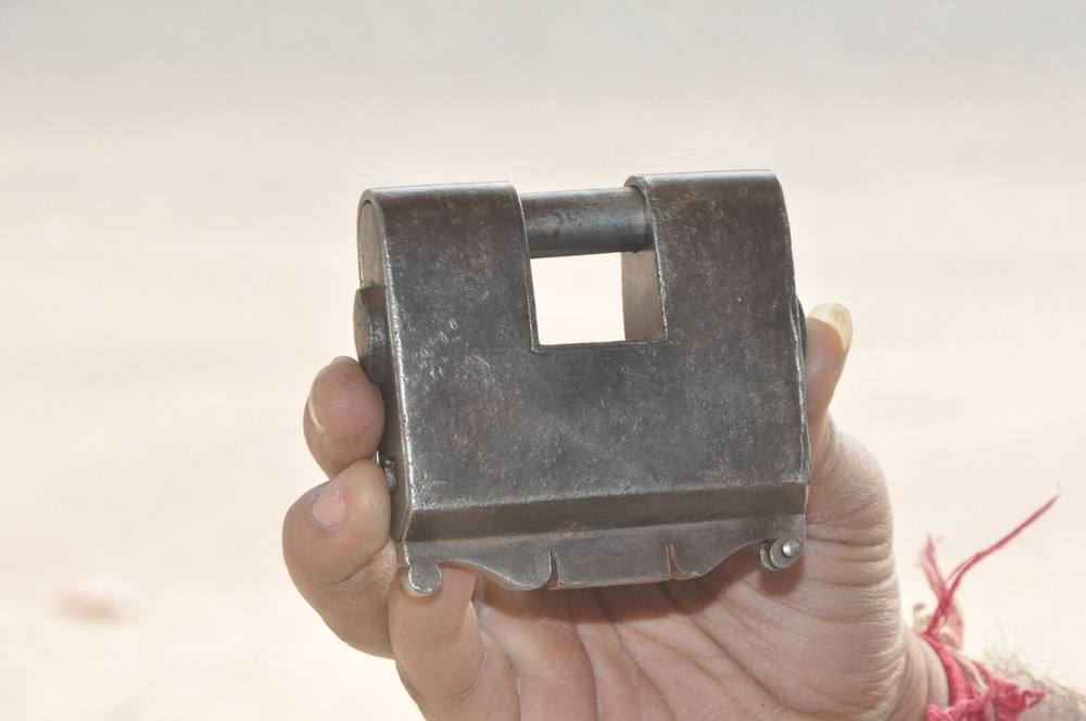 Vintage Iron Handcrafted Square Shape Fine Engraved Strip System Padlock