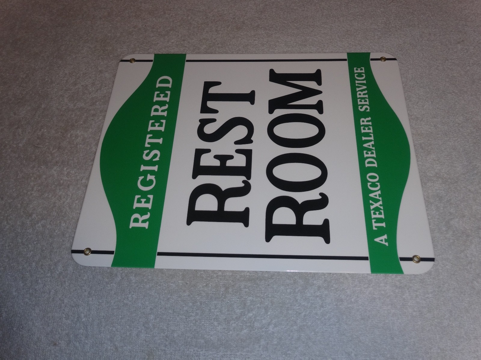 VINTAGE TEXACO RESTROOM REGISTERED MEN & WOMAN 12" PORCELAIN METAL GASOLINE SIGN