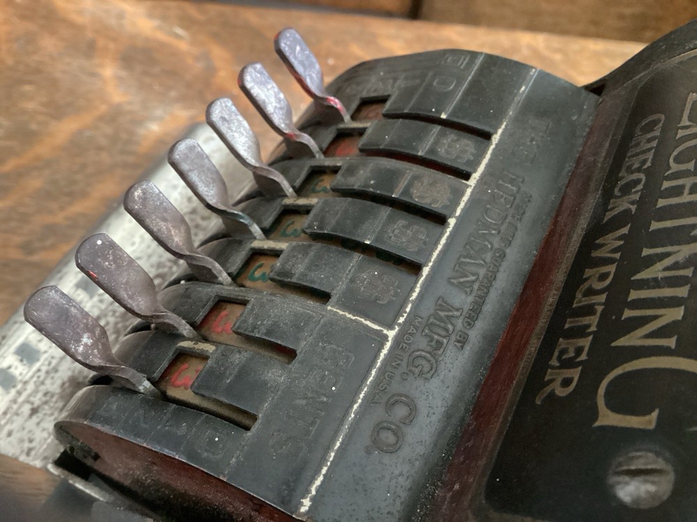Check Writer Machine Antique F&E Lightning 700 Check Protector