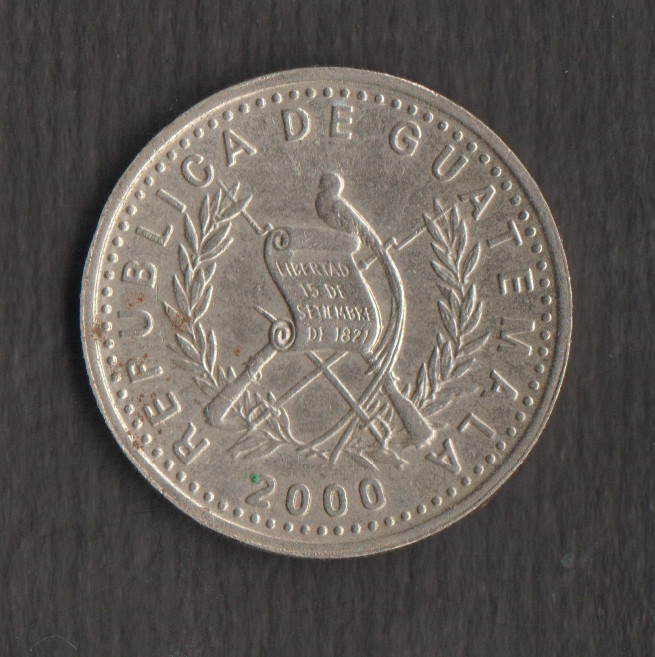 GUATEMALA 10 CENTAVOS COIN 2000