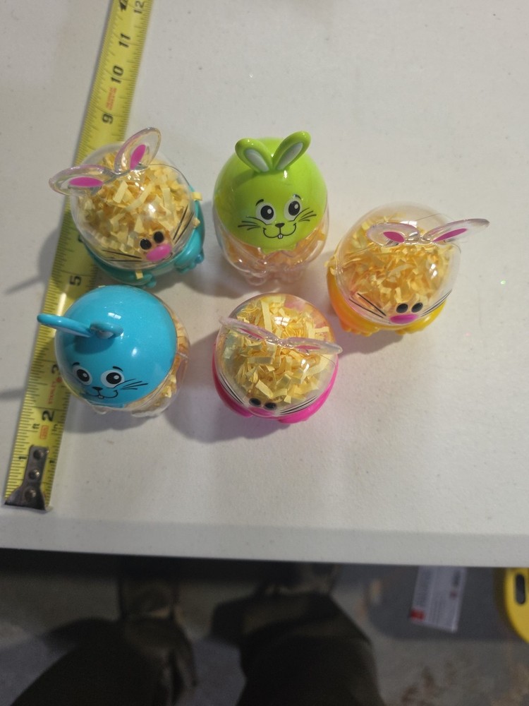 NEW EASTER BUNNY FILLABLE PLASTIC EASTER EGG CONTAINERS 5 PC PACK.