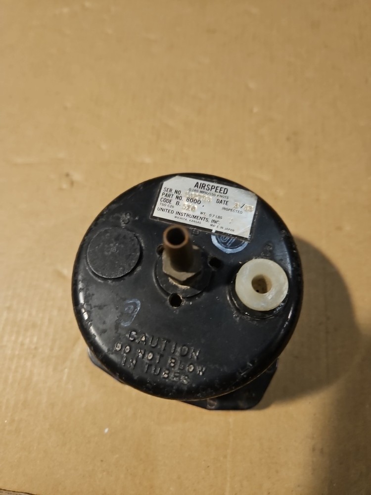 United Instruments Airspeed Indicator Part No. 8000