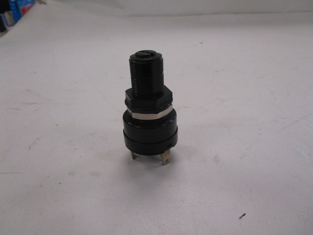 3 POSITION IGNITION SWITCH W/ KEY MARINE BOAT