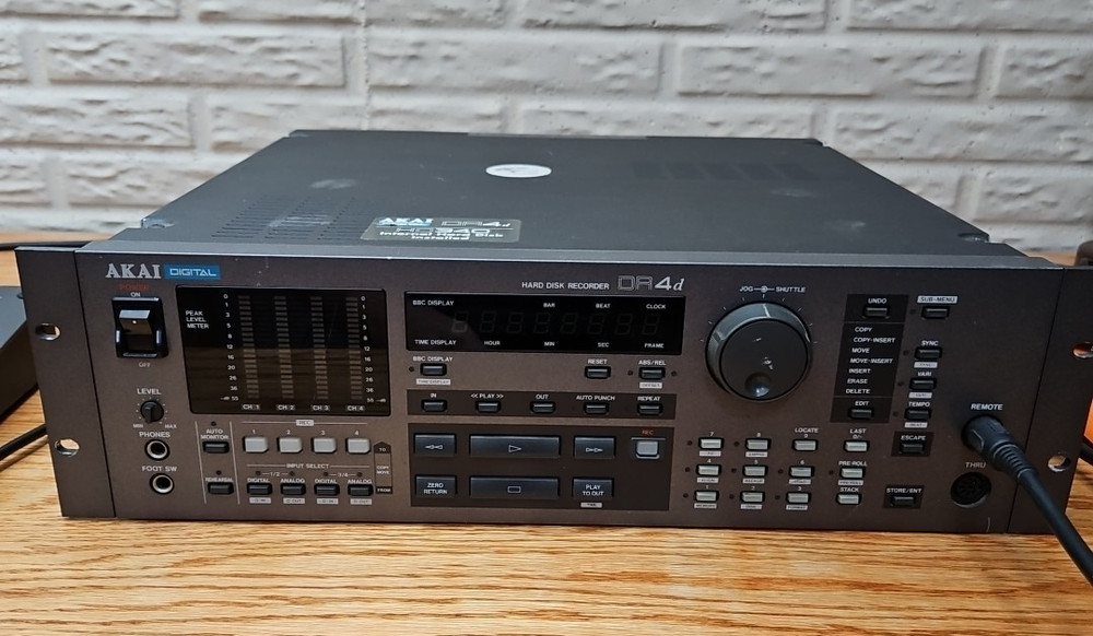 AKAI DIGITAL Hard Disk Recorder DR4d v3.03 loaded - plus extras