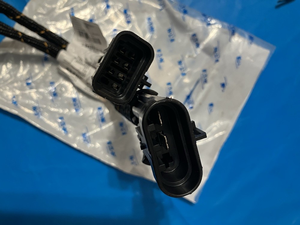 Eaton 4307597 K-4302 Harness