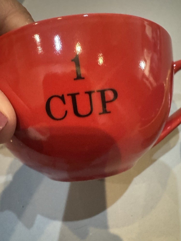 Measuring Cups Red Yellow Blue