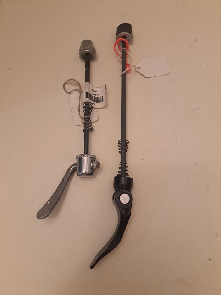 hub skewer quick release One Front One Rear A