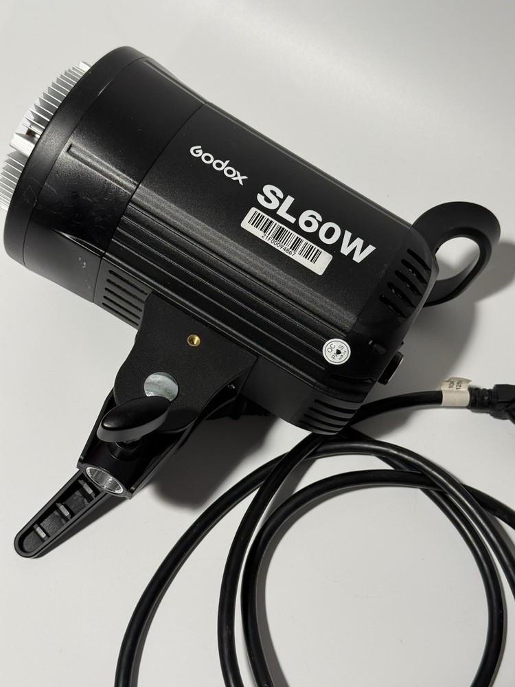 Godox SL-60W 5600K Daylight Studio Continuous LED Video Light