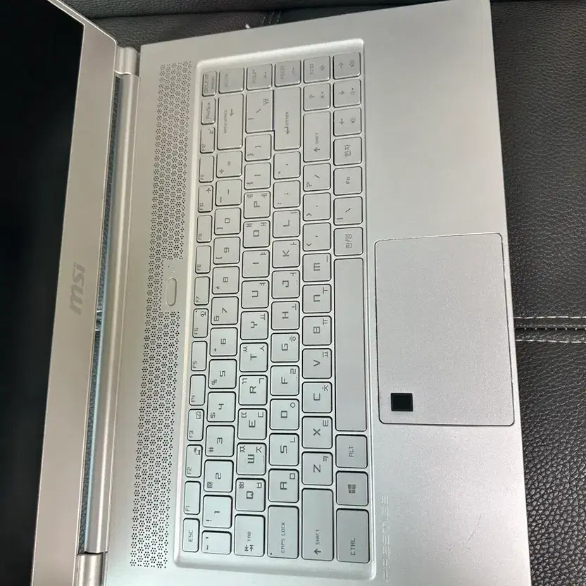MSI P65 Creator 8RE Laptop Official