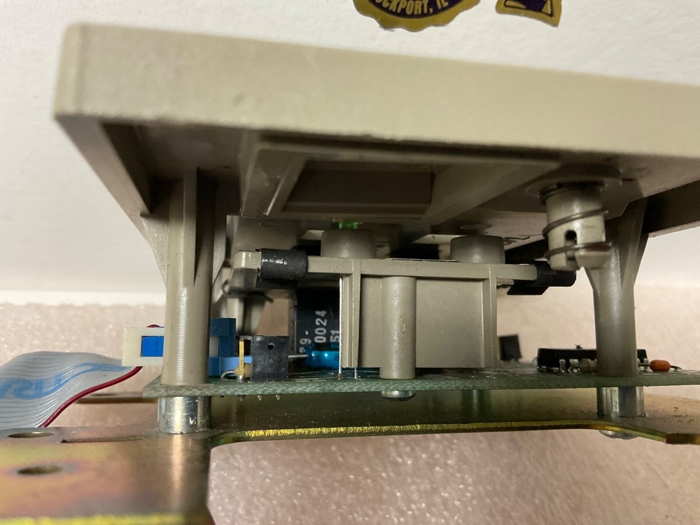 DEC Digital Equipment 70-22007-09 Limited Function 2 button Control Panel cable