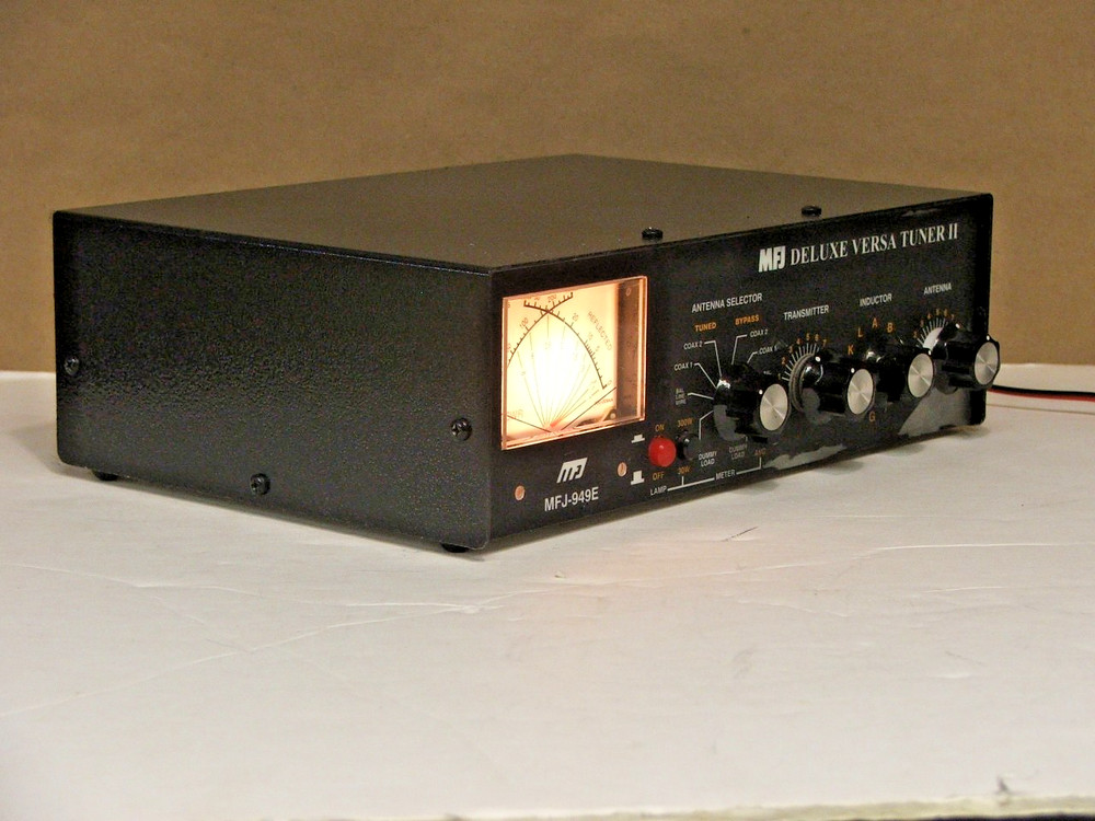MFJ-949E MFJ Deluxe Versa Tuner II - Works Perfectly