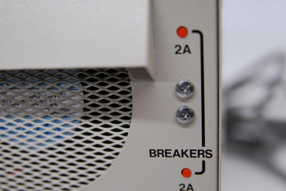 Olympus ILK-5 Cold Light Supply Source W/ Extra Bulb- TESTED