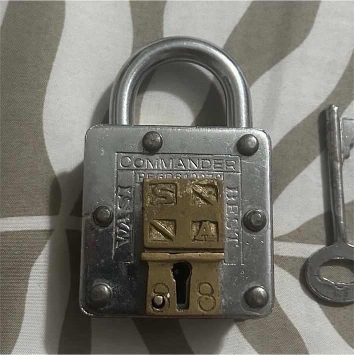 COMMANDER Metal Padlock with Key Silver Brass