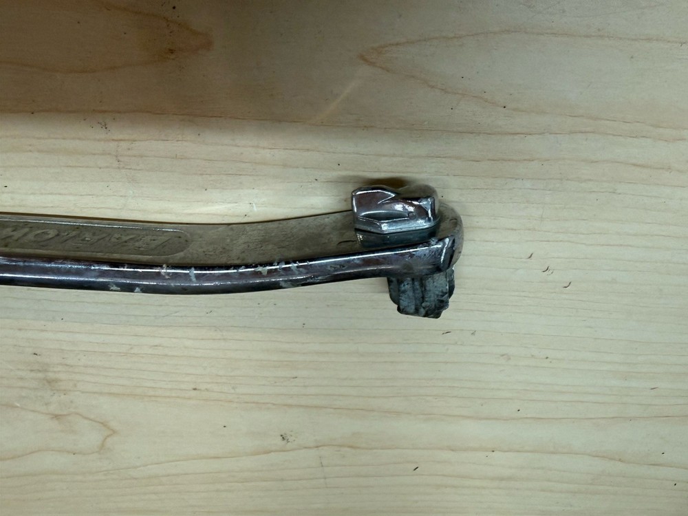 Barlow 10" Locking Chrome Winch Handle Used