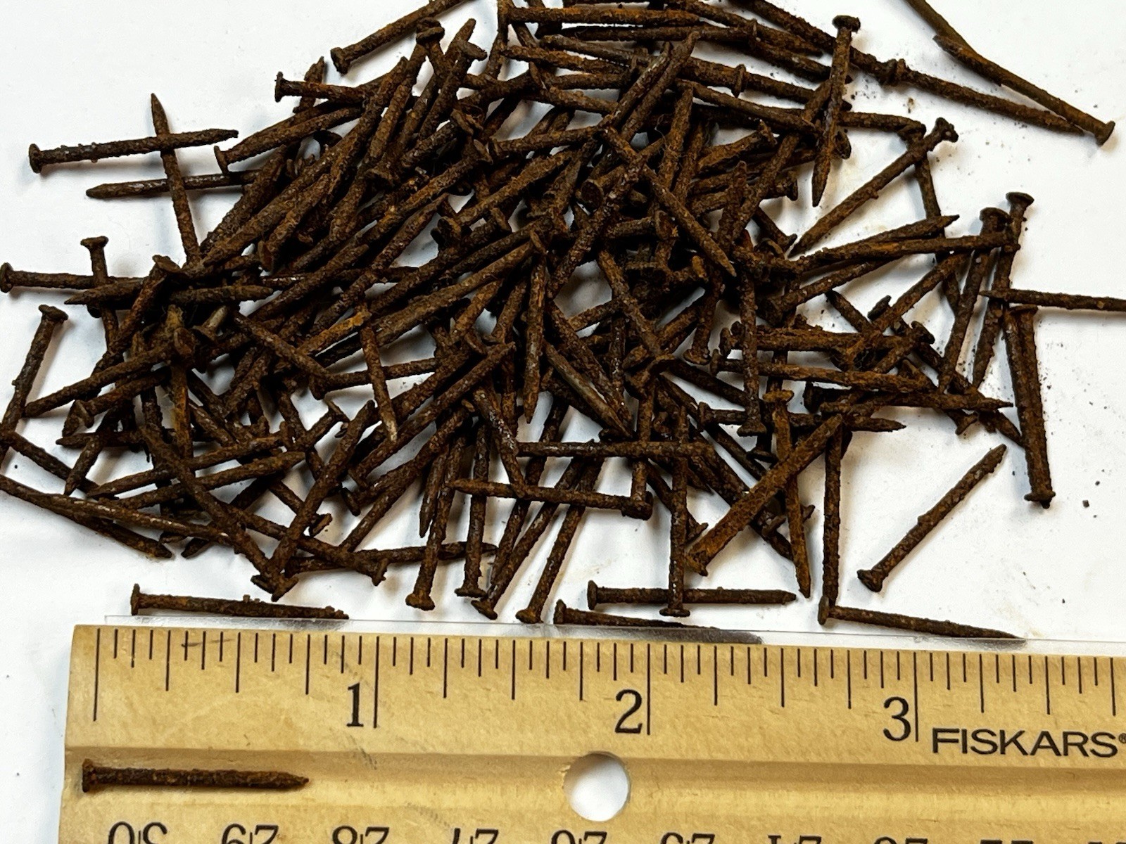 12 Pcs 3/4” Small Primitive Rusty Nails Repair Junk Journals Antiques Lot 6742