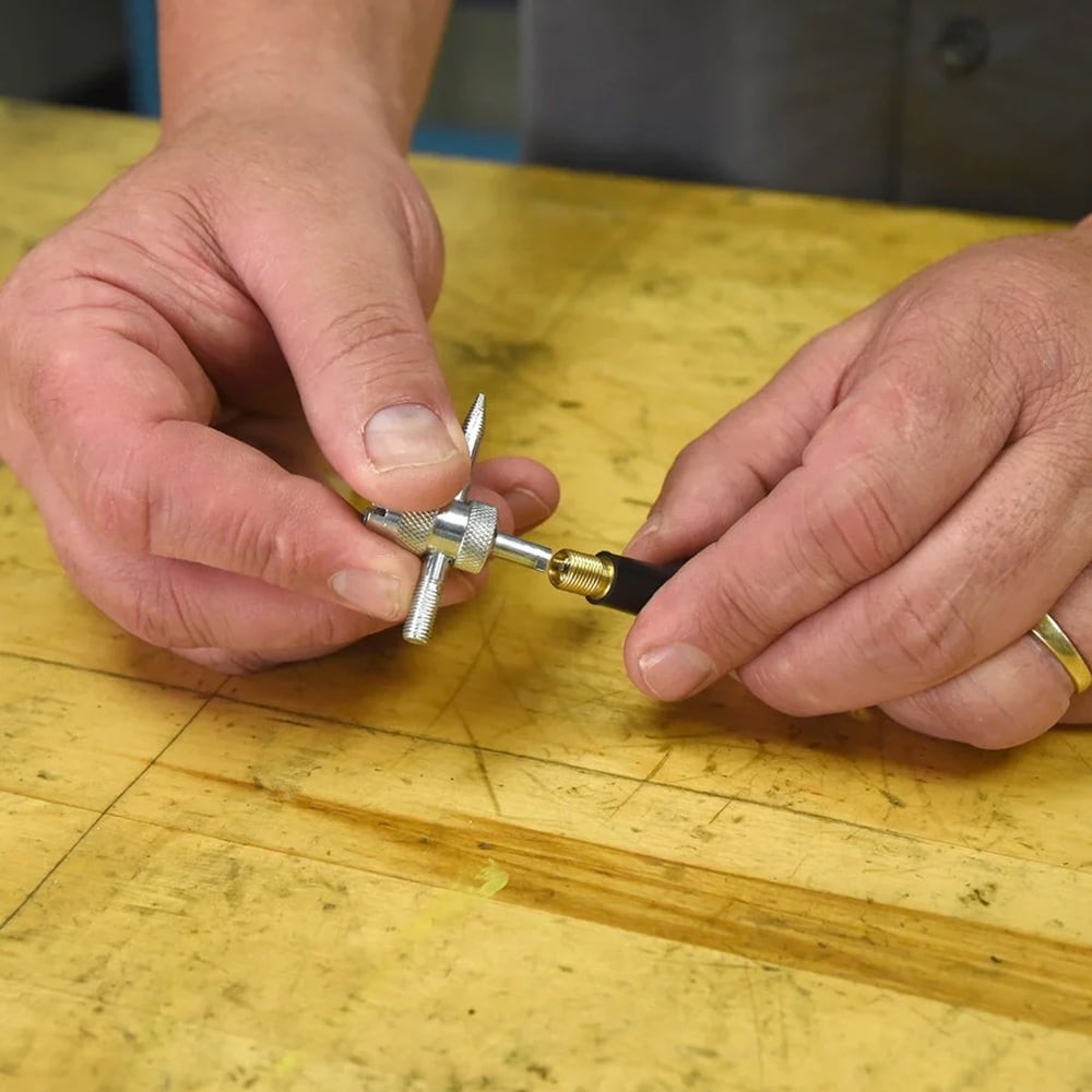 (2 pack) 4way Valve Core Tool & 4 Replacement Valve Cores