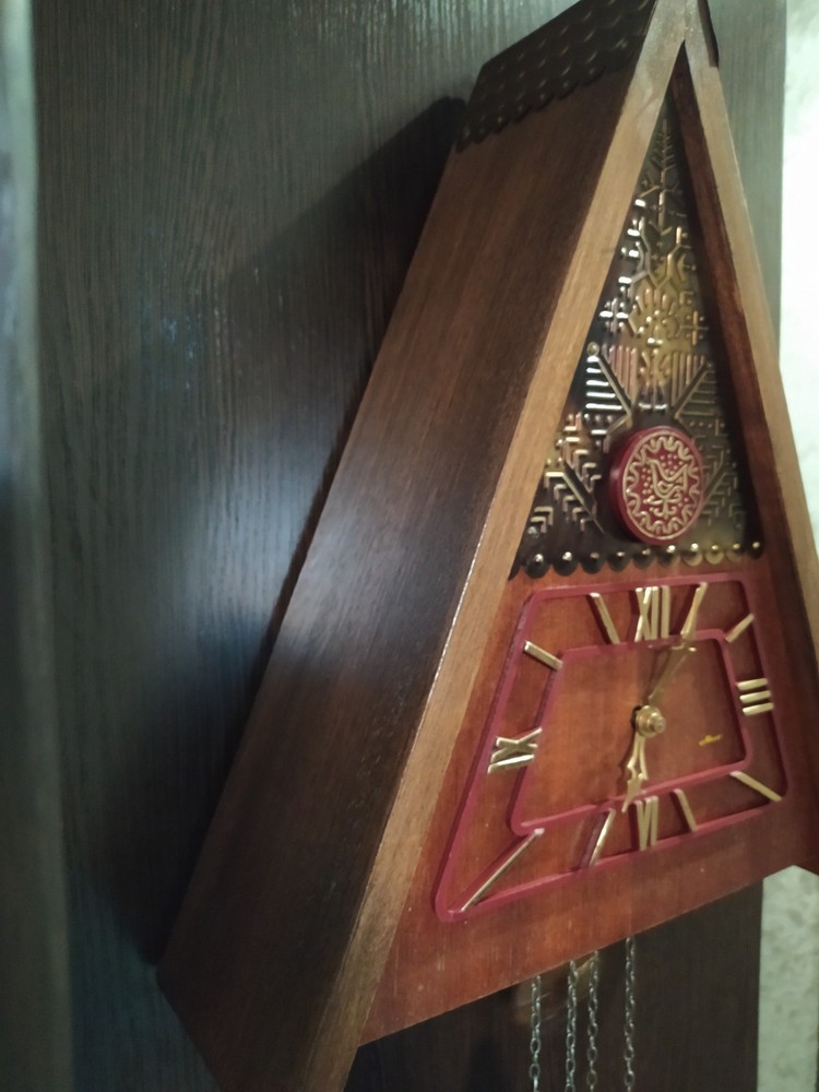 Soviet Vintage Cuckoo clock, USSR clock, Working video .