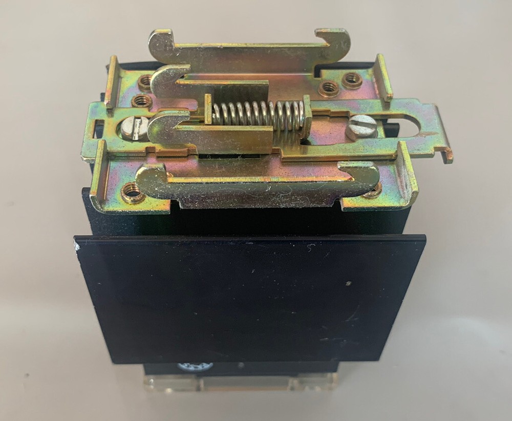 CRYDOM D2410 Solid State Relay