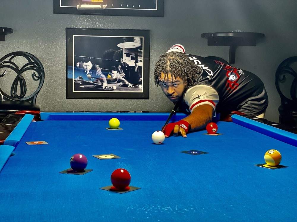 Billiards Cue Positioning Targets w/ Run Out Pattern Mats