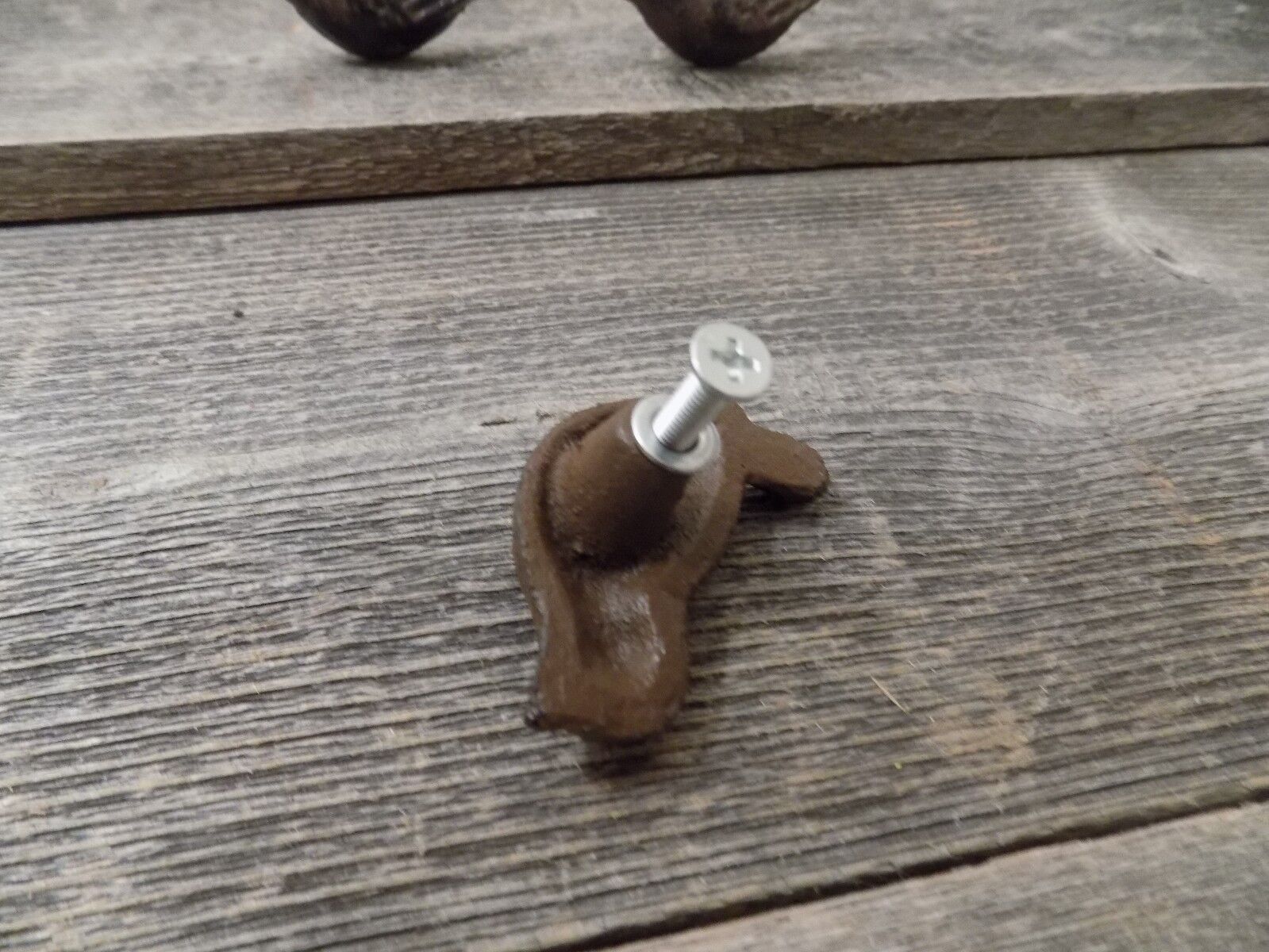 12 CAST IRON BIRD CABINET KNOBS PULLS DRAWER DRESSER HANDLES RUSTIC BIRDS WREN