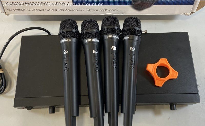 Gemsound 4 Channel Wireless Microphones