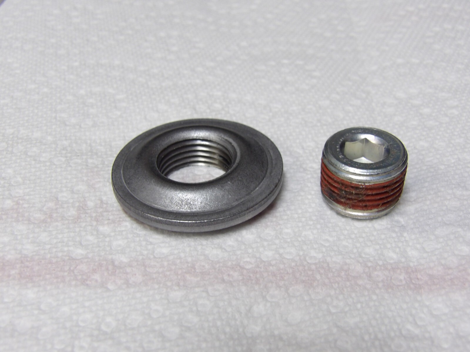 Differential Weld In Oil Drain Fitting & Plug Kit for Ford 9" * 1/2" bung & plug