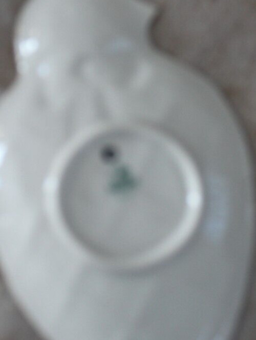 Belleek Dish Chick With Lavender Bow