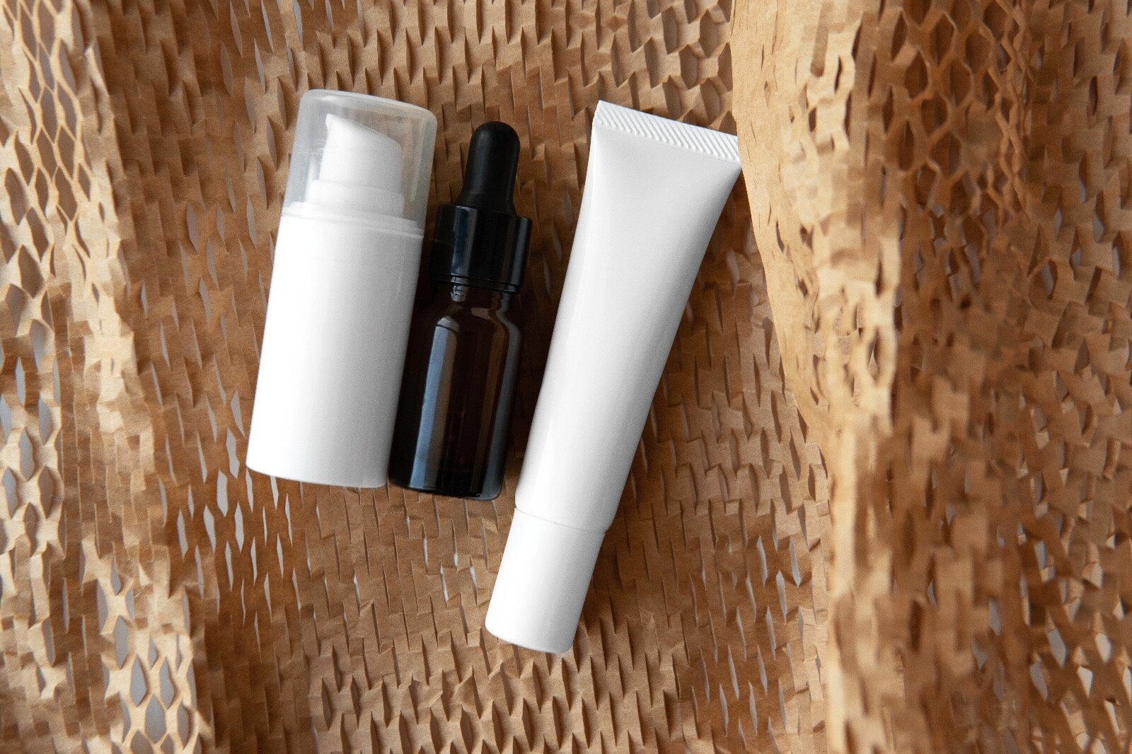 Honeycomb Packing Paper 19" W X 820 Ft Cushioning Packing Roll Recycled Material