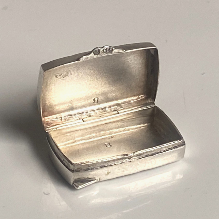 Antique c1910 Solid Silver 935 Engine Turned Pill Box Scrolling Foliage Border