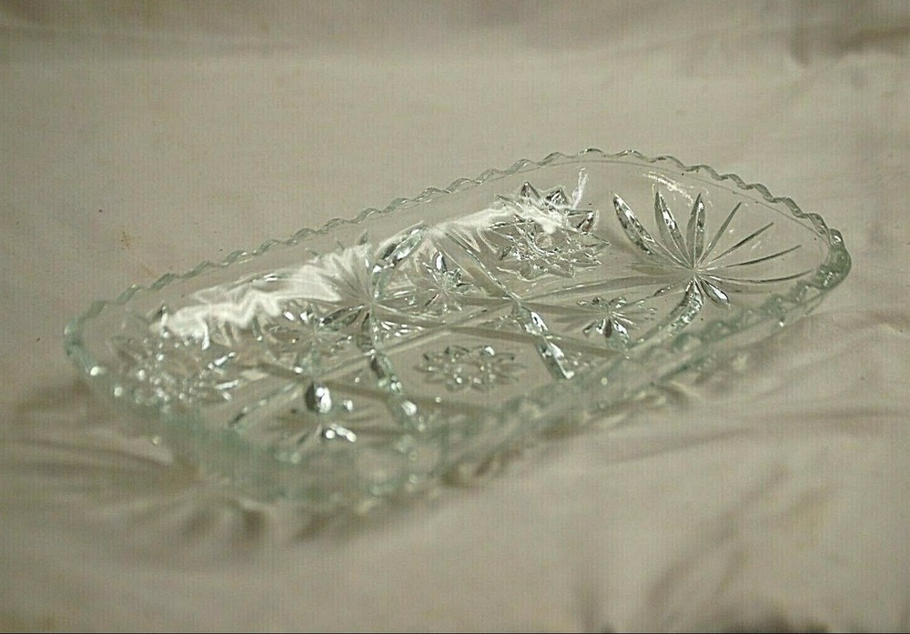 Prescut Clear by Anchor Hocking 12" Rectangular Tray Pressed Star Fan Design MCM