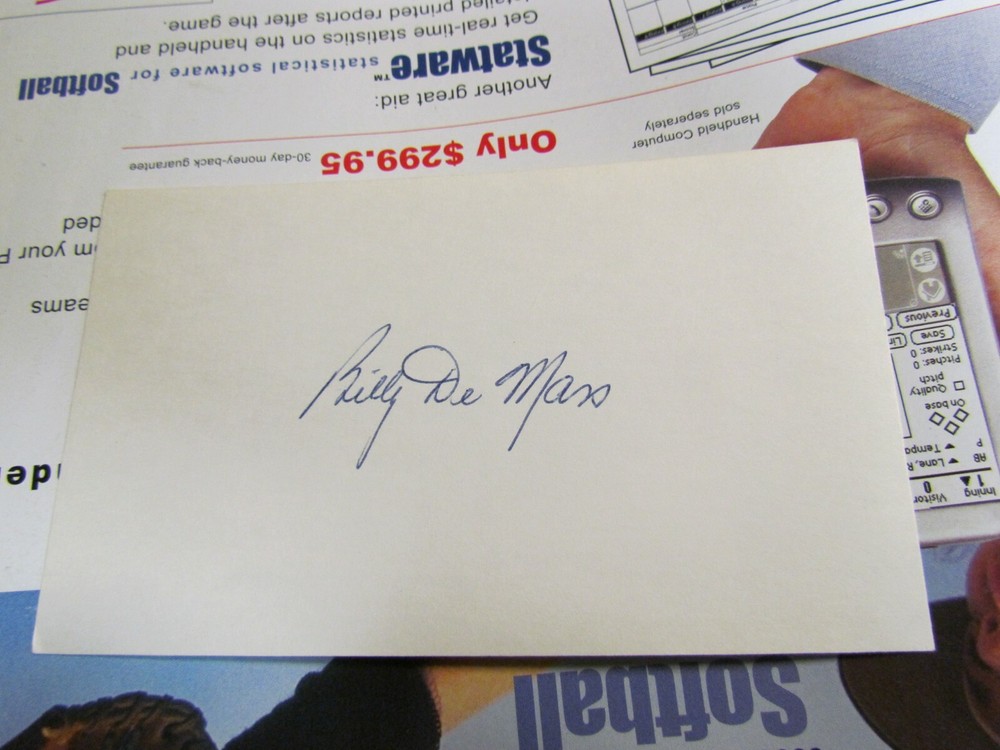 Billy Demeter autographed index card 2