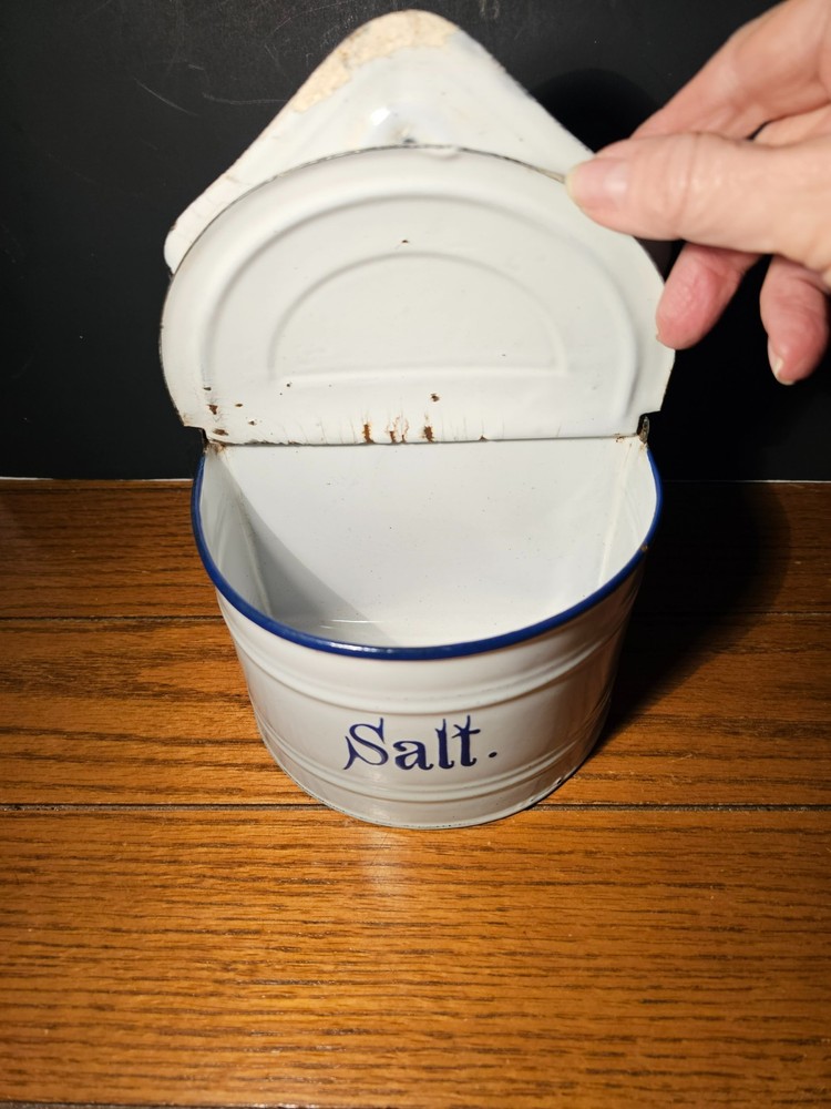 ANTIQUE ENAMEL WARE WALL MOUNT SALT CELLAR GERMANY