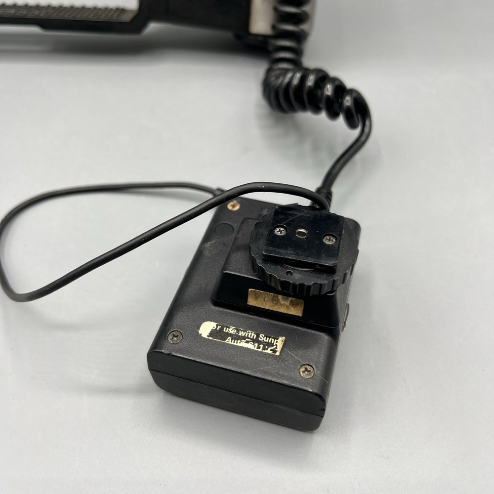 SUNPAK Auto 611 Thyristor Camera Flash UNTESTED