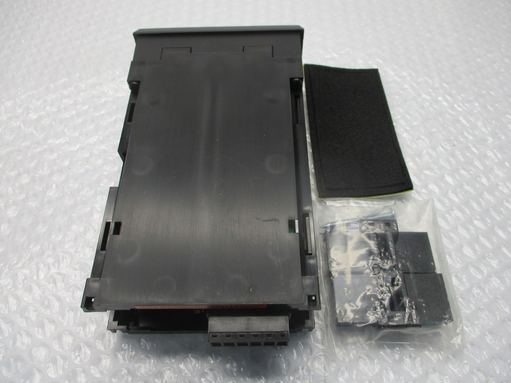 RED LION CONTROLS IMD1 VOLTAGE METER NSNP