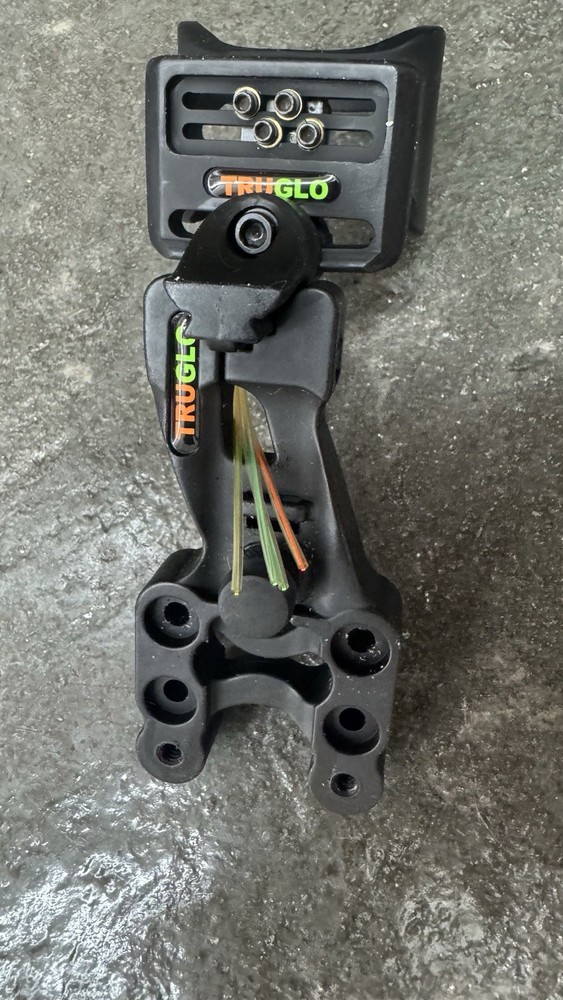 Bow Triple Tree Upper Clamp with Ignition Mount