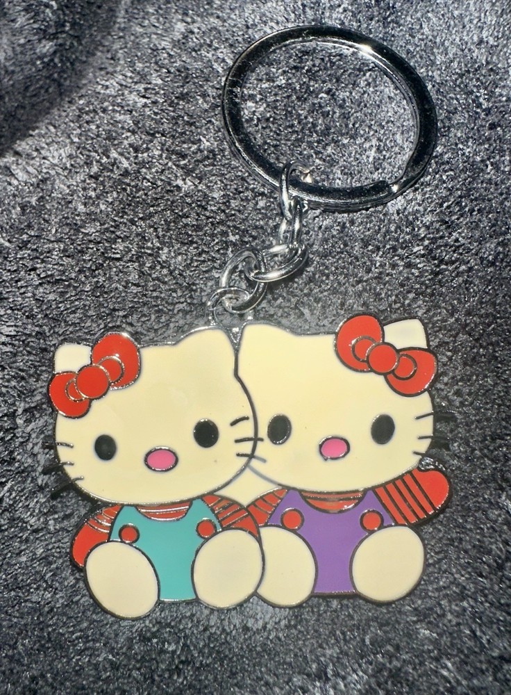 Classic Hello Metal Key Chain Keychain