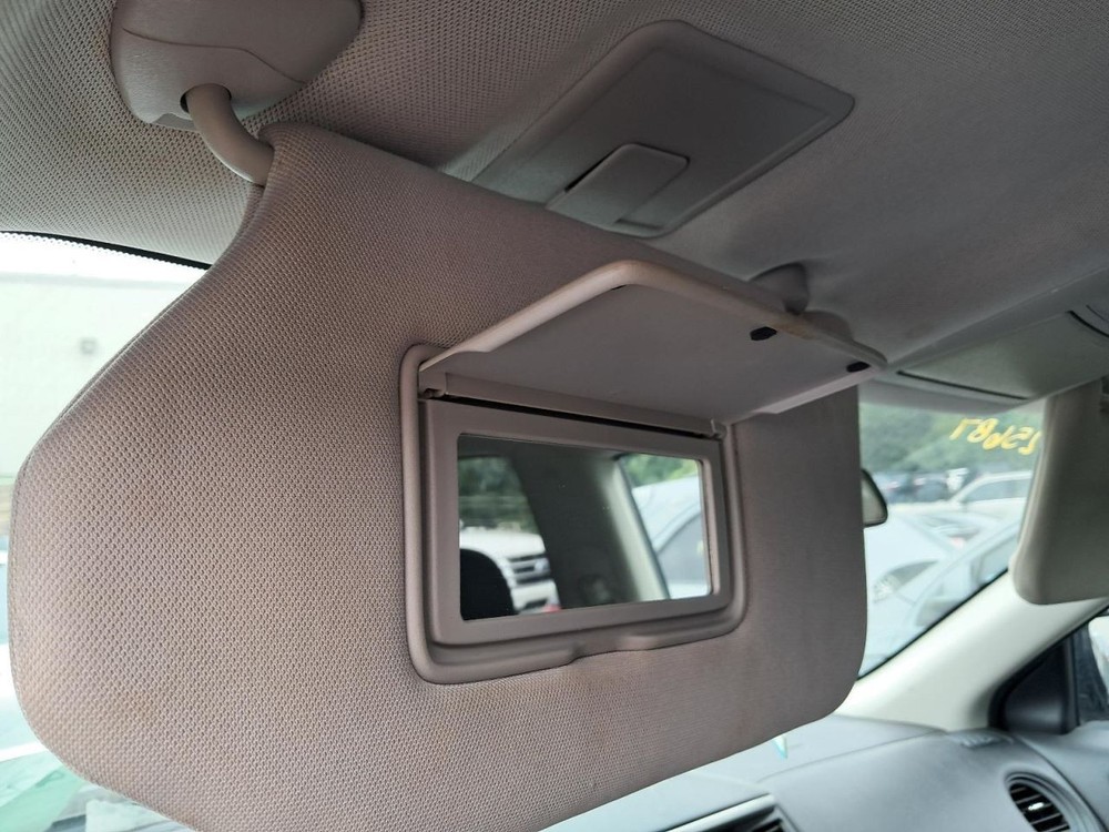 PATHFINDR 2017 Glove Box 4803436