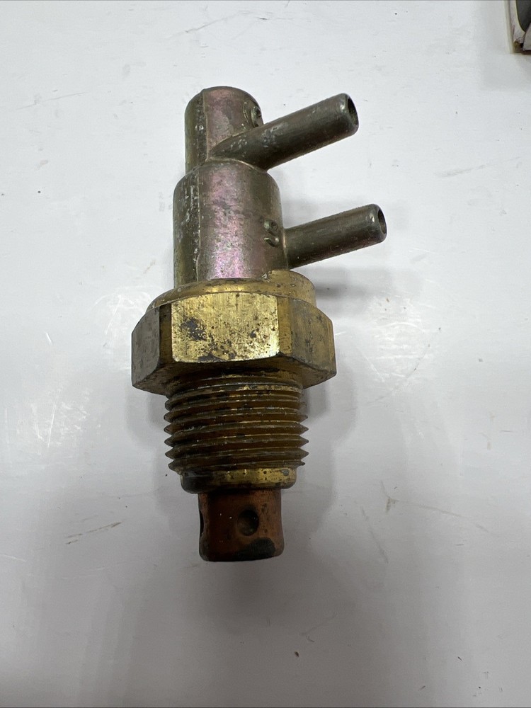 Borg Warner EC915 - 2 port Vacuum Switch
