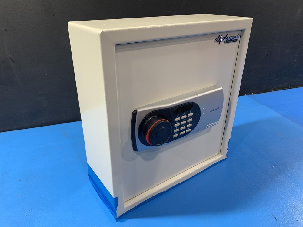 Grainger Key Cabinet With Digital Lock 36D051 - 64 Keys