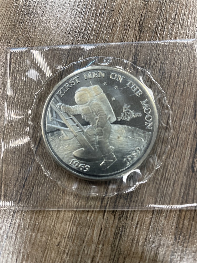 1989 MARSHALL ISLANDS PROOF FIRST MEN ON THE MOON FIVE DOLLAR COIN