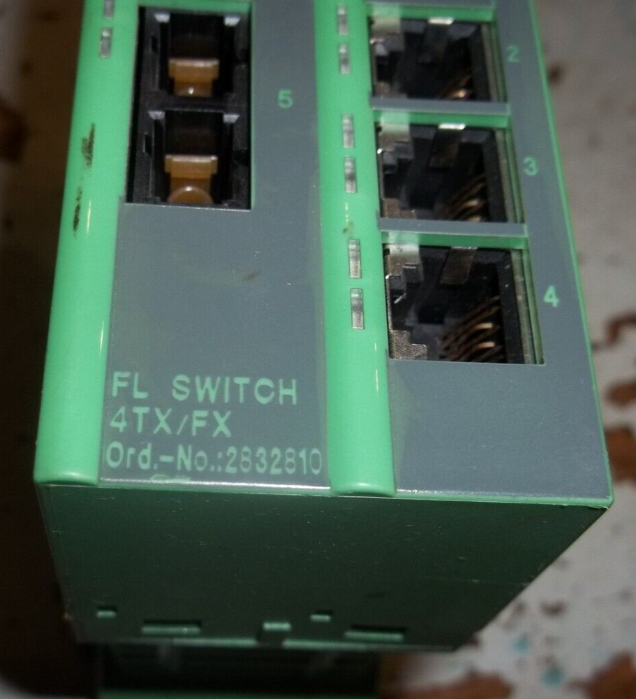 PHOENIX CONTACT FL SWITCH 4TX/FX 2832810 ETHERNET SWITCH (161-5)