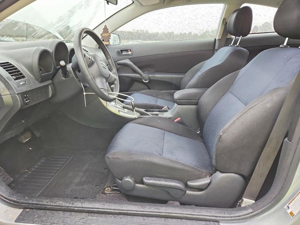 TC SCION 2006 Glove Box 5007411