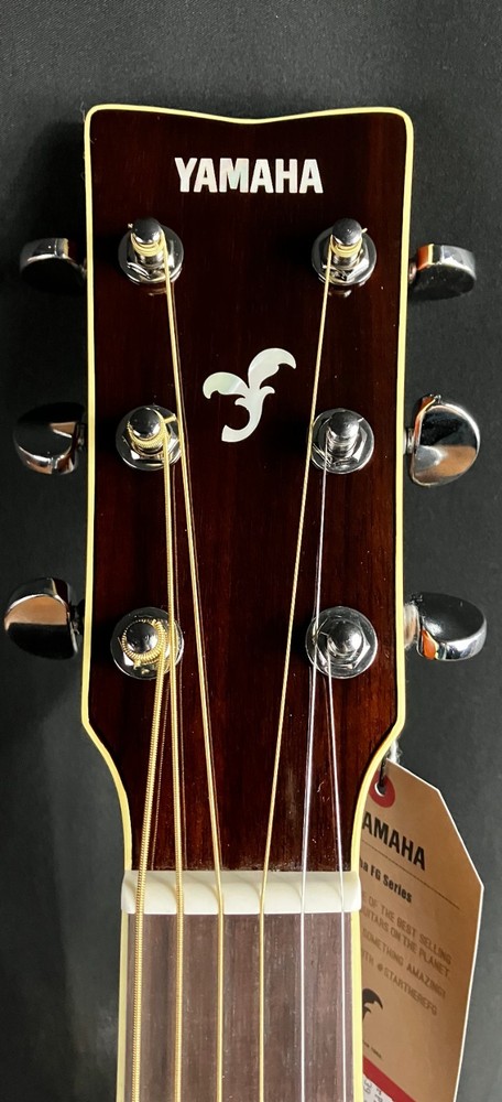 Yamaha FG830 Solid Top Dreadnought Acoustic Guitar Gloss Natural