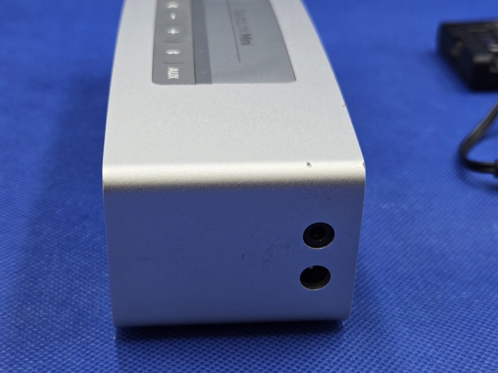 Bose SoundLink Mini Portable Bluetooth Speaker Silver w/ Charging Dock (TESTED!)