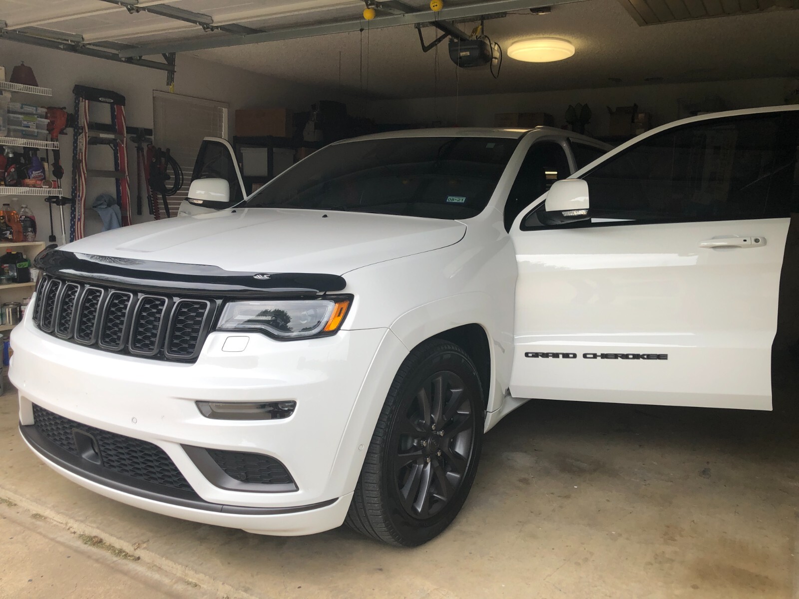 BugFlector Hood Protector Bug Shield Deflector for 2011-2022 Jeep Grand Cherokee