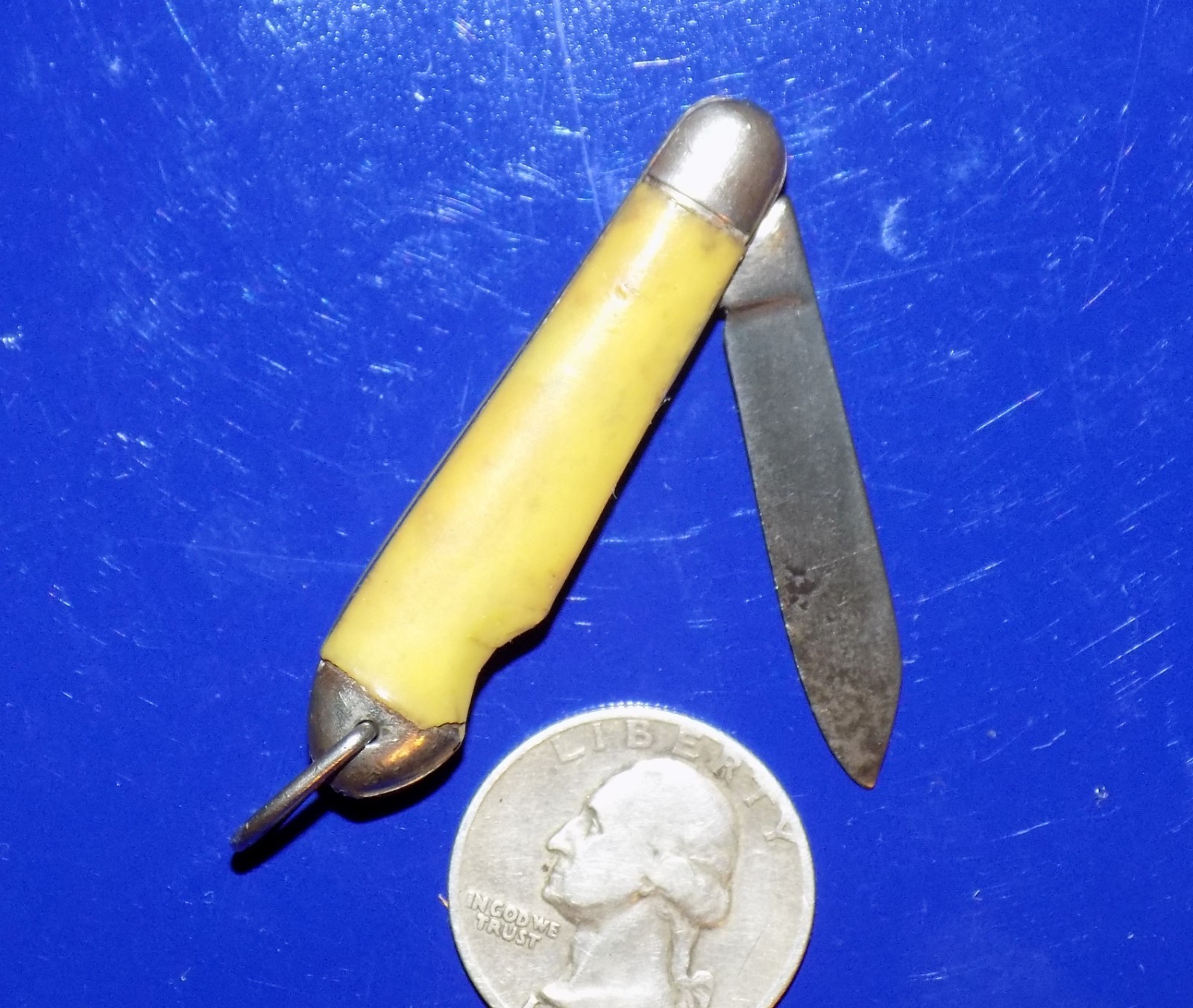 Small Vintage/Antique Hammer Brand U.S.A. Easy-Open Keychain Fob Knife