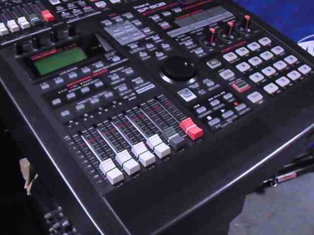 Gemini DS-2024 Twenty-Four-Second Rackmount Sampler. Original Classic Rare!