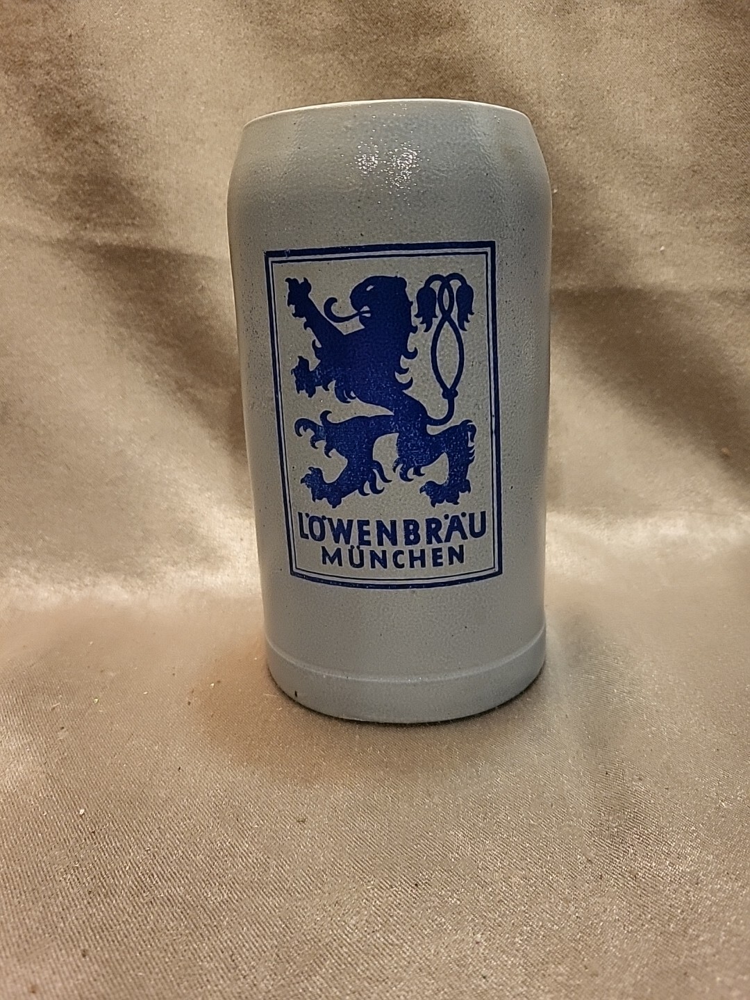 Vintage Lowenbrau Munich 1 Liter Beer Stein Ceramic